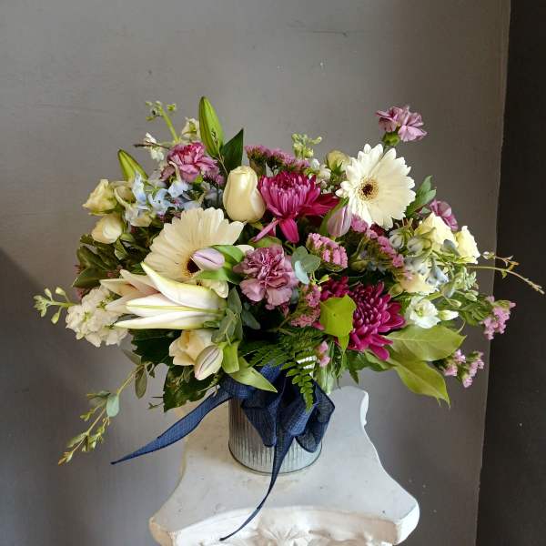 #710 Designer's Choice Vase Arrangement