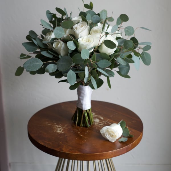Elopement Blooms