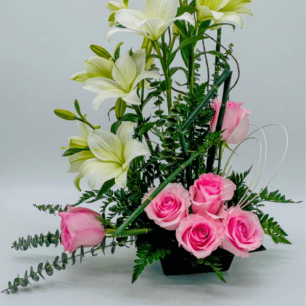 Rose & Lily Cascade