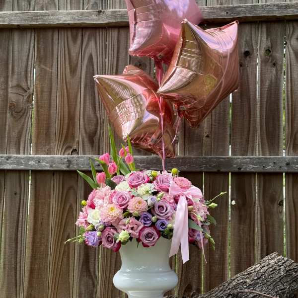 garrón de flores surtidas + globos