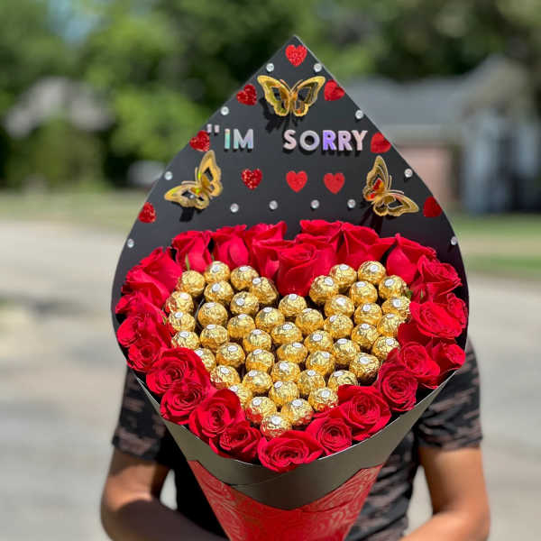 Ramo de corazón rosas y chocolates
