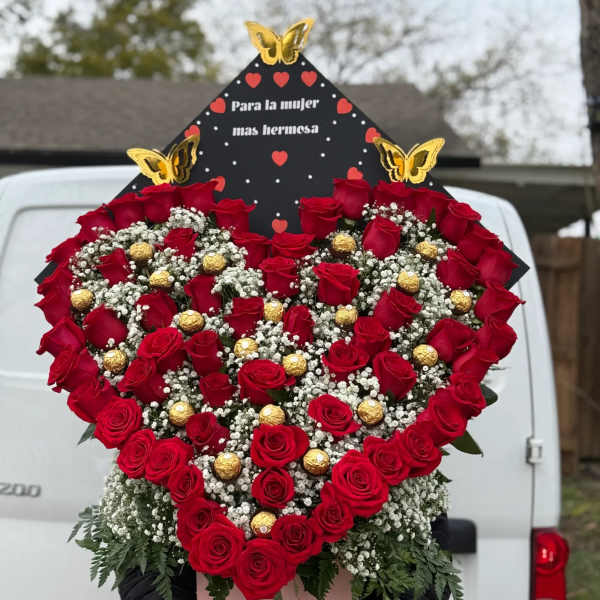 Corazón con chocolates