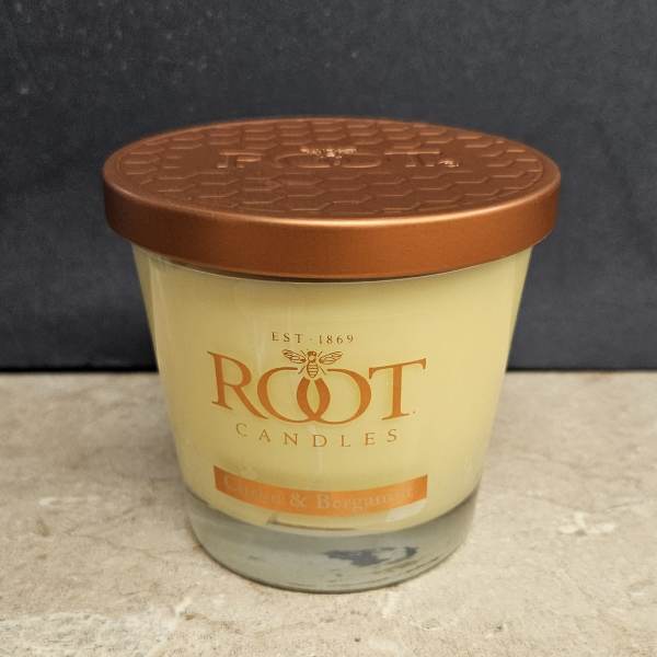 Root Candle Tea Leaf & Bergamot M