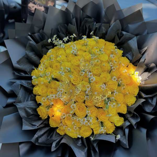 Mother's Day Ramo Buchon - Yellow Sunshine