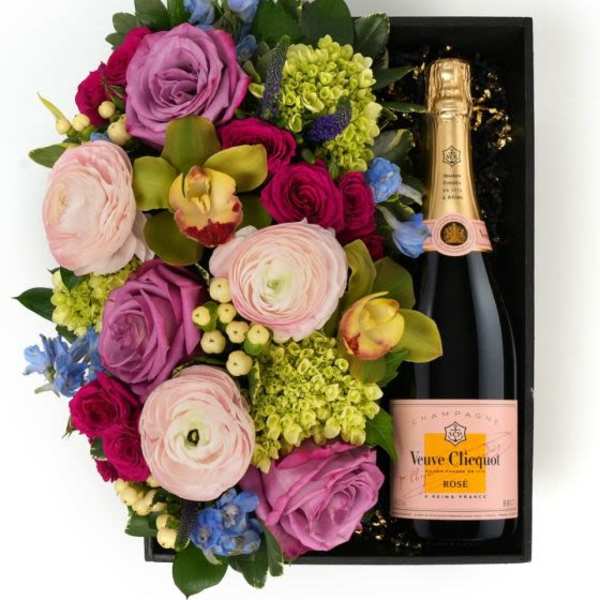 Flora Box Pastel Veuved Clicquot Rose