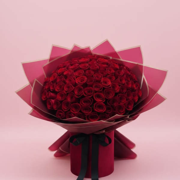 Red Roses Romance