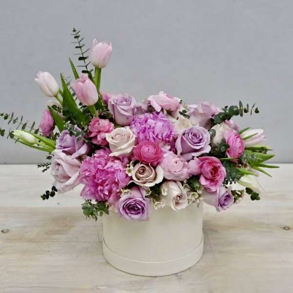 Sweet Lavender Peony Hat Box - My Glendale Florist