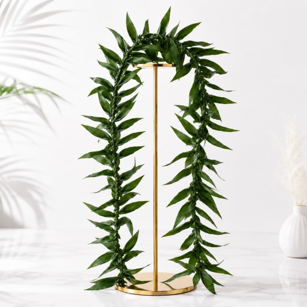 Ti Leaf Lei