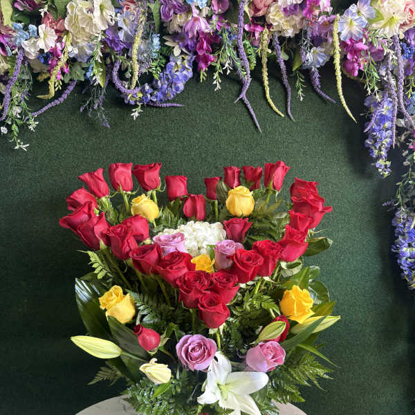 Rose Heart Mixed Arrangement