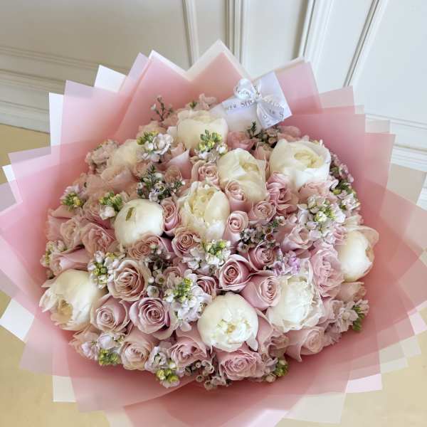 MFS Bella Pink Bouquet
