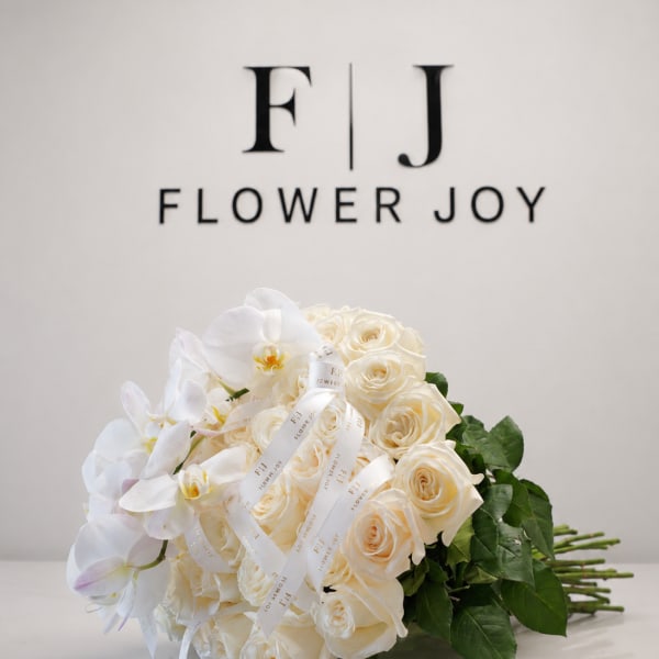 Pure Elegance Bouquet (50 items)