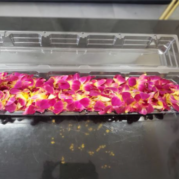 Double Graduation lei Pre order required ( May request colors)