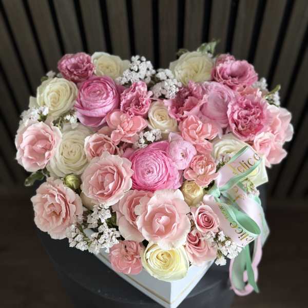 Blush Heart Luxury Box