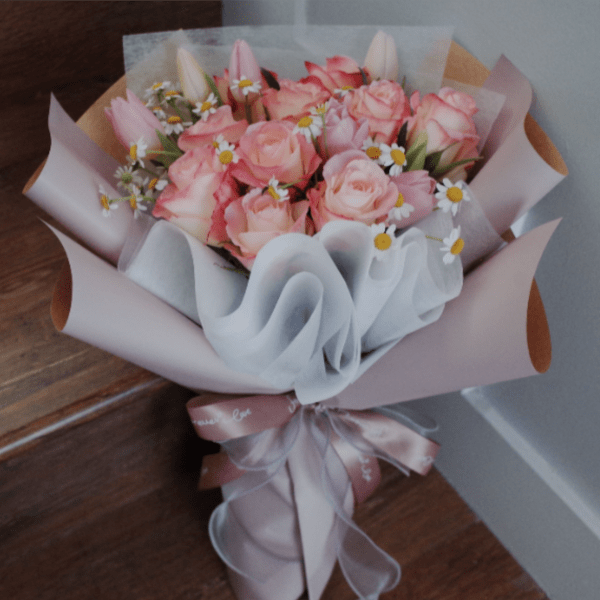 Chamomile Kiss - Peach Roses Cloud