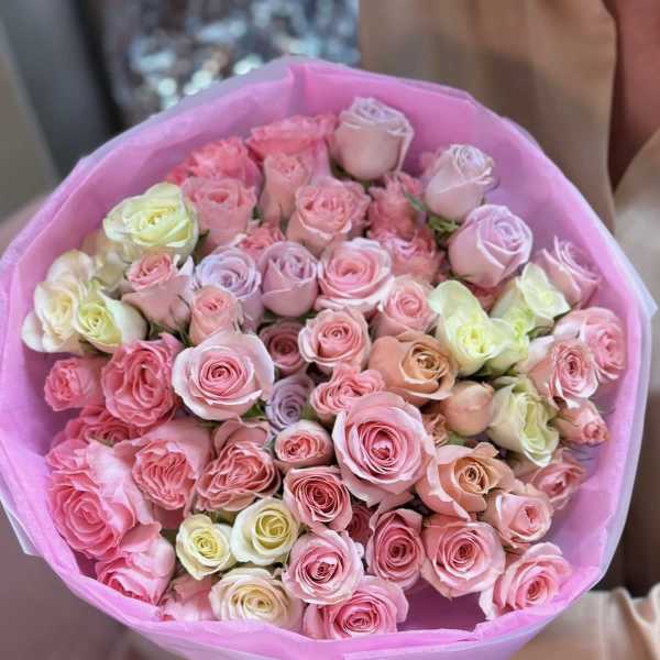 Spray Rose Bouquet