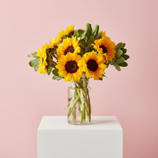 Yesi's Sunflowers Vase Arrangement