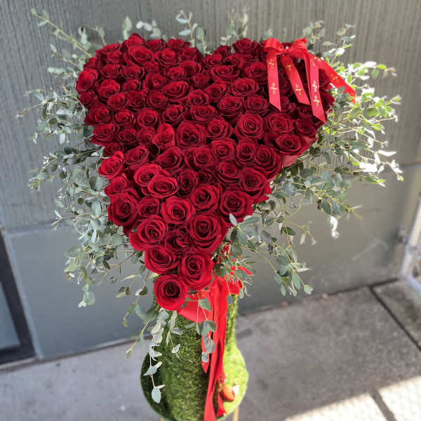 Elegant Floral Stand