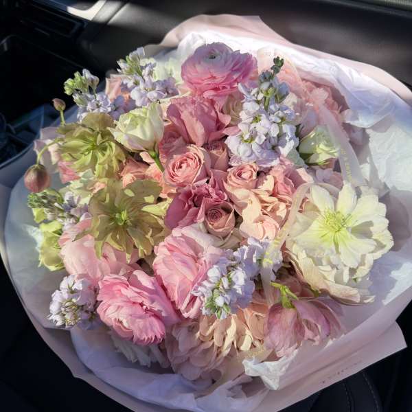 Premium Garden Style Bouqu