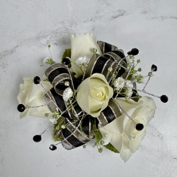 Onyx 4 Rose Wrist Corsage