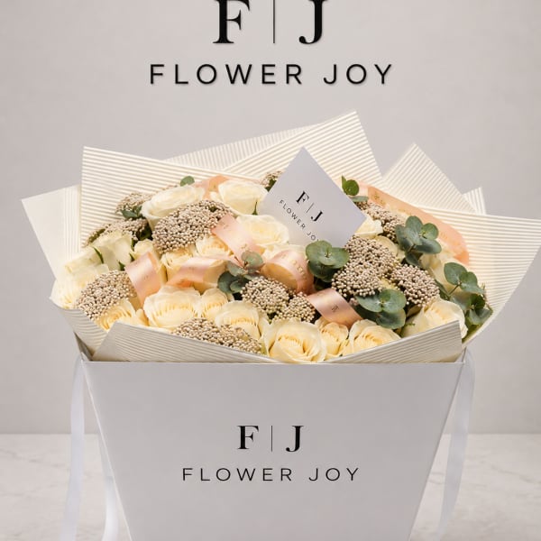 Elegant Cream Rose Gift Box