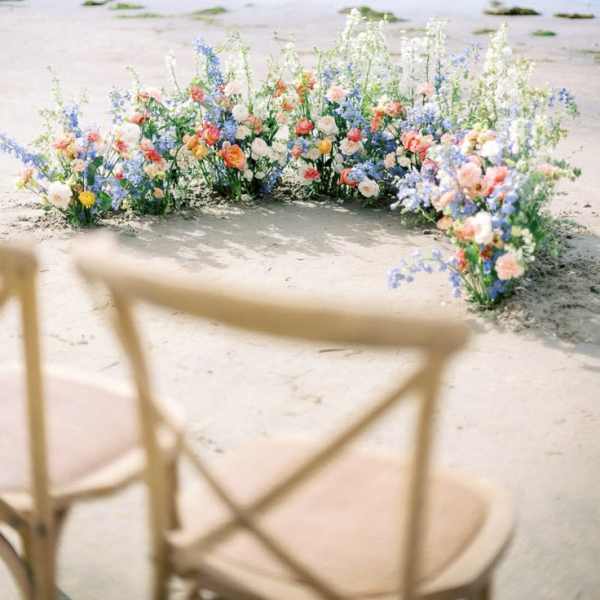 Sand and Flowers arch