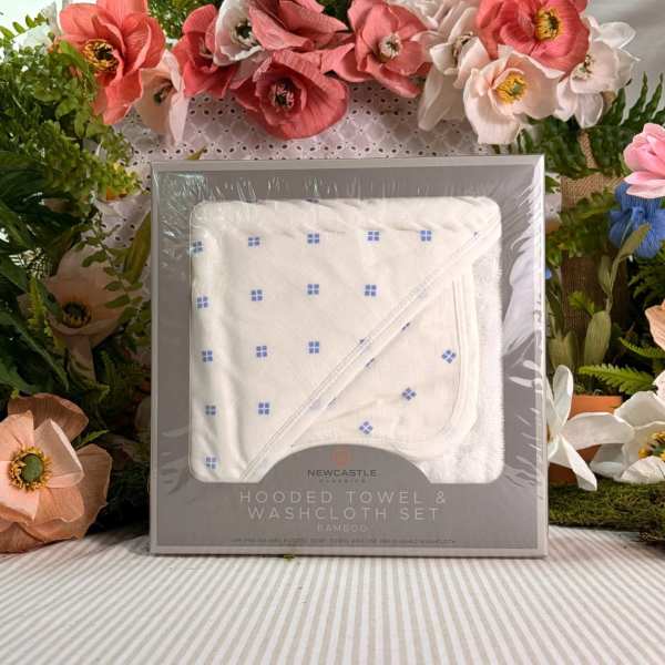 Periwinkle Dot Bamboo Hooded Towel and Washcloth Set
