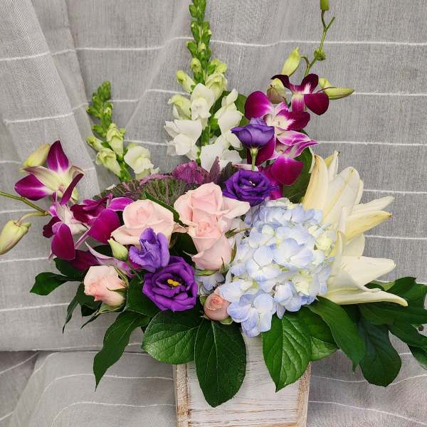 Island Love by MG Florist