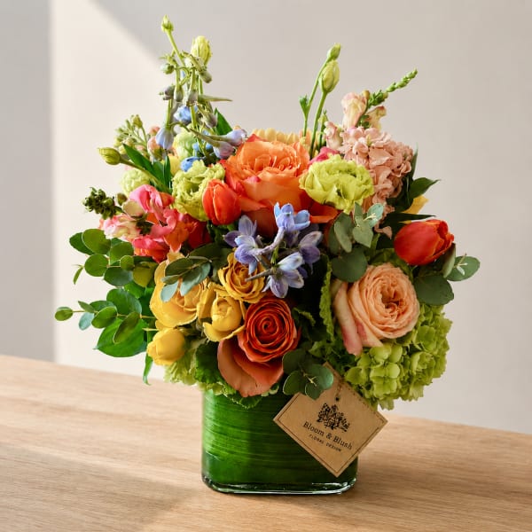 Huntington Garden Glow – Elegant Garden Flower Arrangement (Same-Day Delivery Los Angeles)