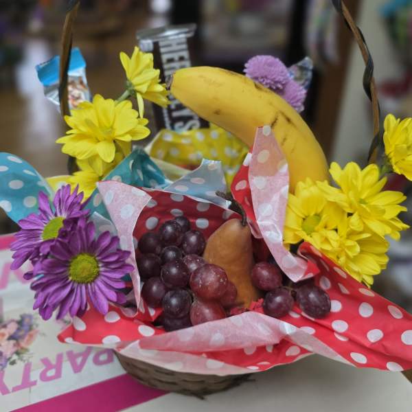Fruit & Chocolate Gift Basket