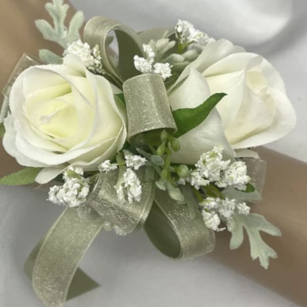 Two Roses w/ Bow Corsage