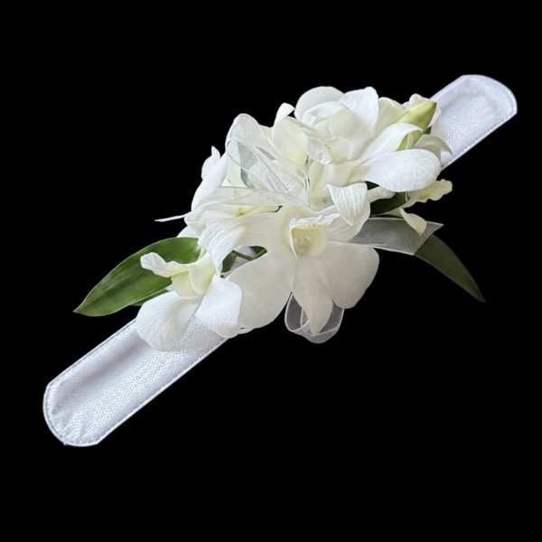 Corsage with dendrobium orchids