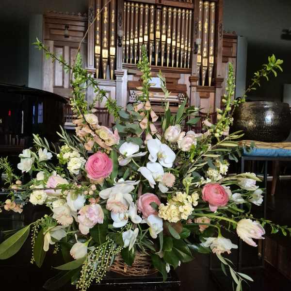Memorial Arrangement - Large