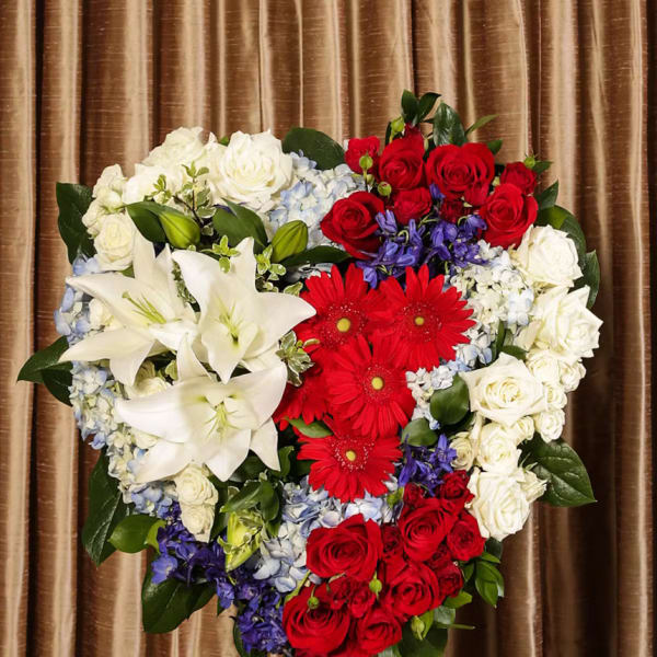 Dearly Patriotic - Standing Solid Heart