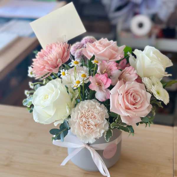 Pure Joy LG Vase arrangement