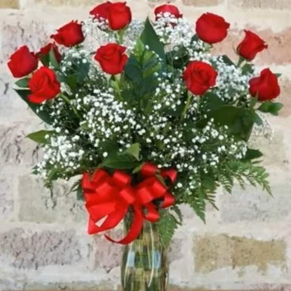 Classic Dozen Red Roses