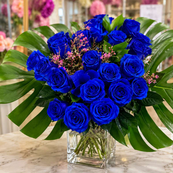 The Majestic Blue Rose Bouquet