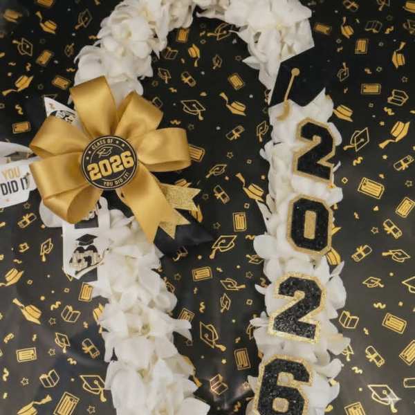 White grad lei