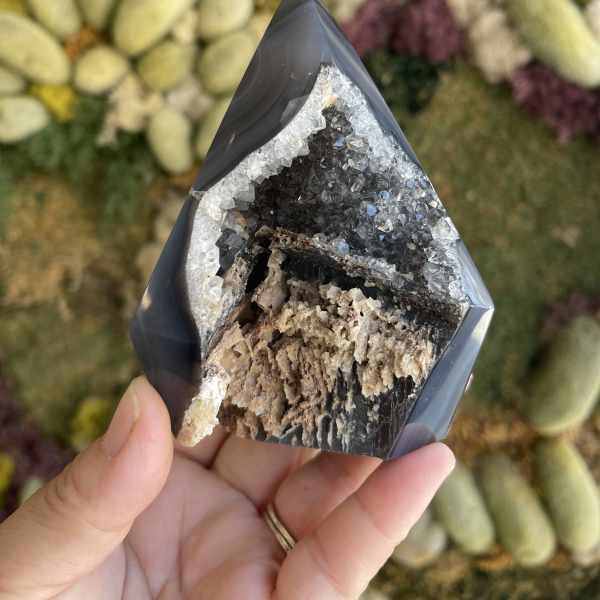 Agate Point