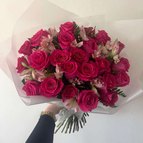Girls Favorite bouquet- Fragrant pink roses with alstroemerias.