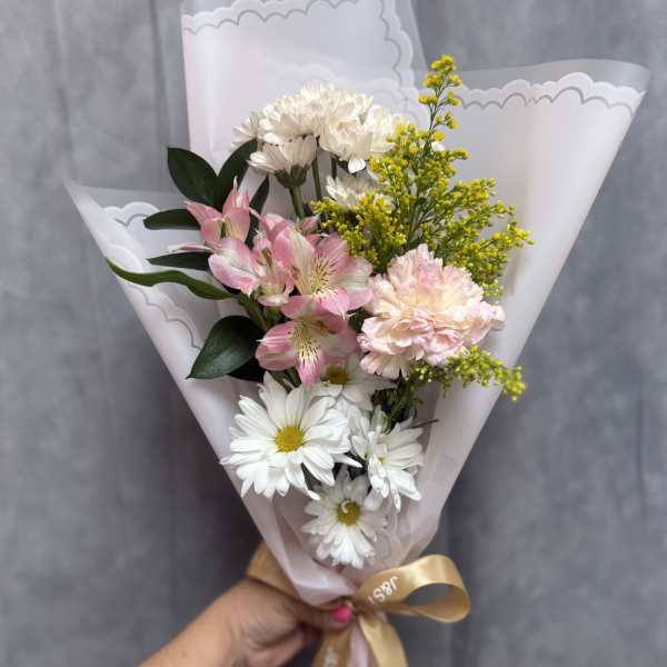 Blush daydream bouquet