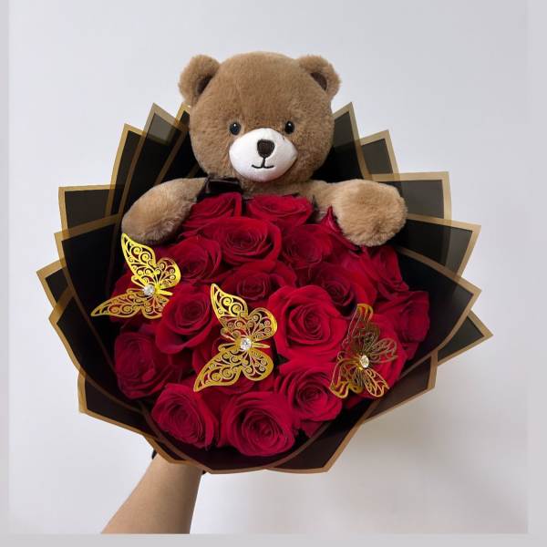 Bouquet with bear