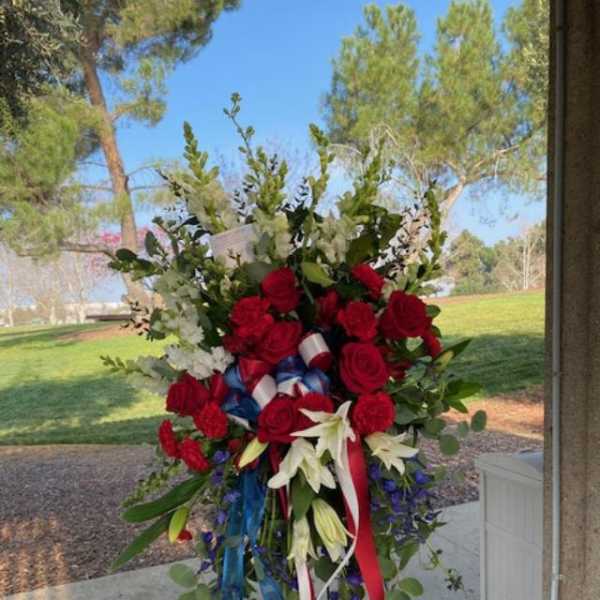 Veteran's Honor Standing Spray