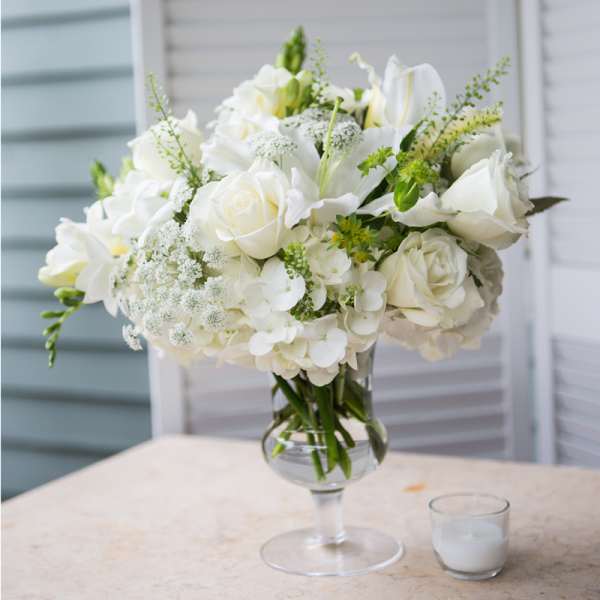 Elegant White Mix