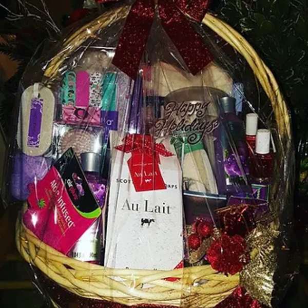 Luxury Spa Basket 1