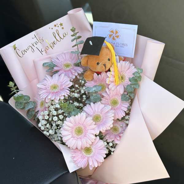 Ramo de flores pequeno para graduadas