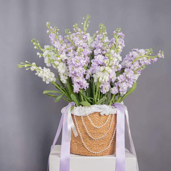 THE BRIDGERTON BLOOM