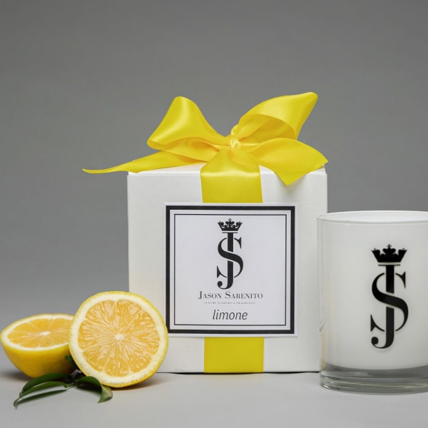 Lemon-scented candle gift set with a white box and glass candle