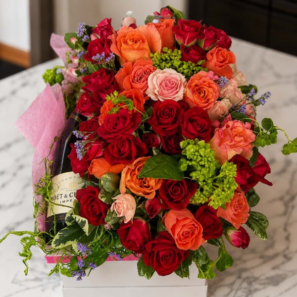 Sparkling Love Roses and Moet
