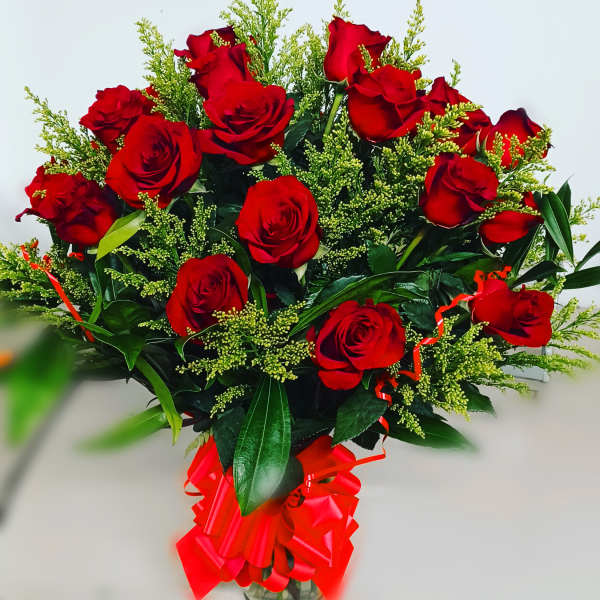 18 RED ROSES
