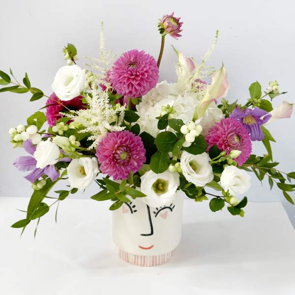 Smile & Dahlias